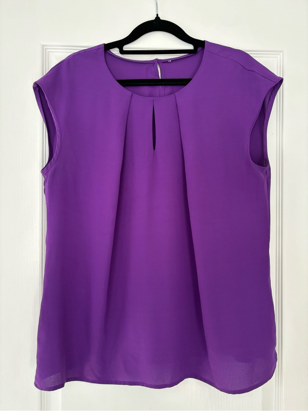 Sleeveless Pleated Shell Top - Purple